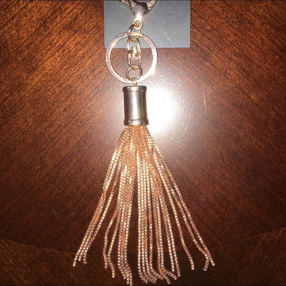 🆕NEW-FRINGE ROSE GOLD BAG CHARM OR KEYCHAIN YOU ARE GOING TO LOVE. BRAND NEW.